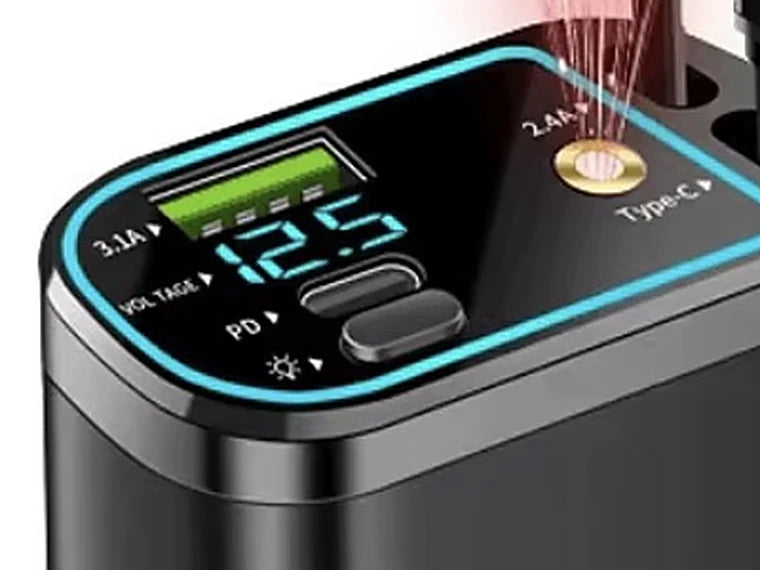 Puerto USB-C PD y puerto USB de carga rápida con pantalla de voltaje
